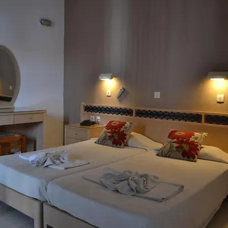 White Palace Aparthotel 2*