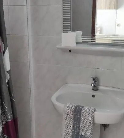 Aparthotel White Palace 2*